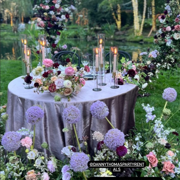 COPY - Mauve velvet cloth napkin - Picture 5 of 5